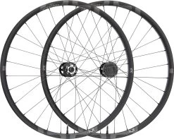 E-thirteen XCX Race IW28 Carbon Boost 29" Laufradsatz